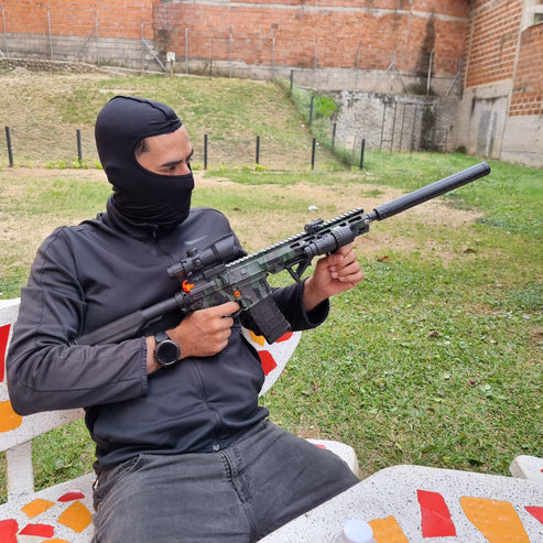 Rifle Lanzador de Hidrogel M416 con linterna y alcance de 15m- INCLUYE municiones, silenciador, batería y ACCESORIOS 🎁HOY 30%DCTO