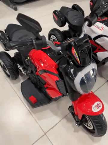 Moto Eléctrica Ducati de 3 ruedas para niños de 3 a 6 años - Con sonidos y luces🎁HOY 30%DCTO